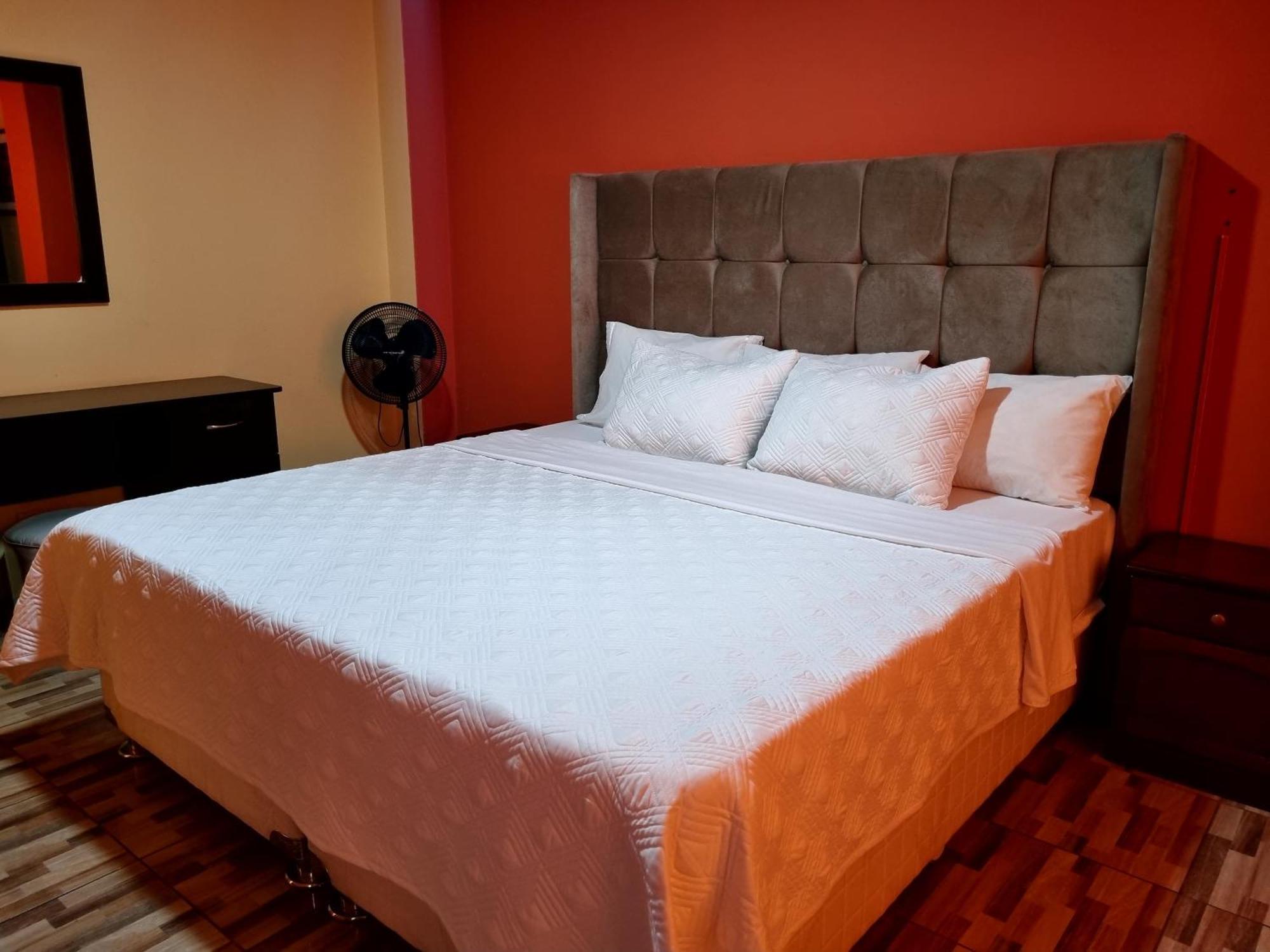Madison Suite Такна Екстериор снимка